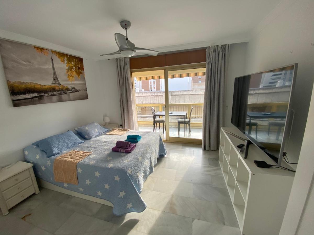 Malaga Centro Habitaciones Privada En Apartamento Compartidos Εξωτερικό φωτογραφία