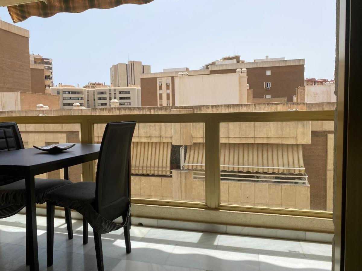 Malaga Centro Habitaciones Privada En Apartamento Compartidos Εξωτερικό φωτογραφία