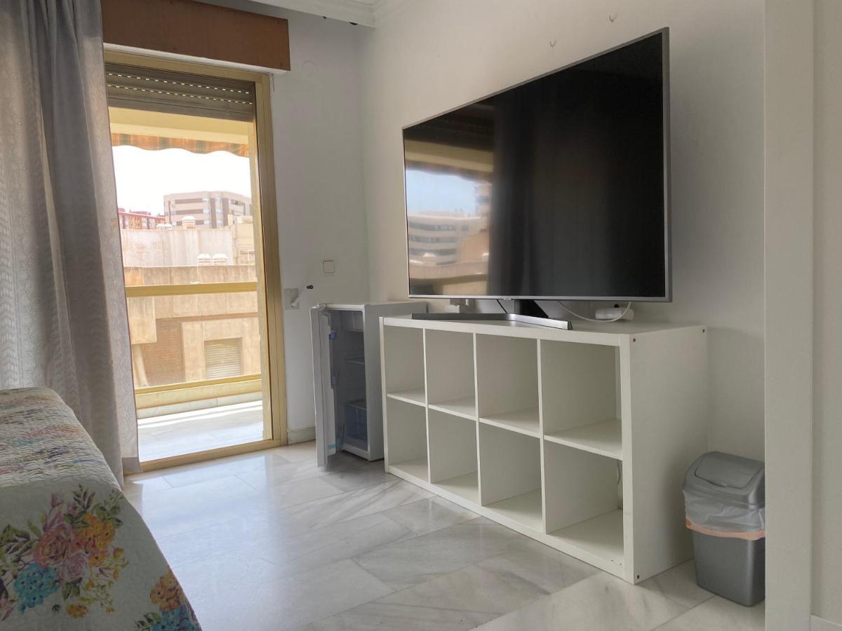 Malaga Centro Habitaciones Privada En Apartamento Compartidos Εξωτερικό φωτογραφία