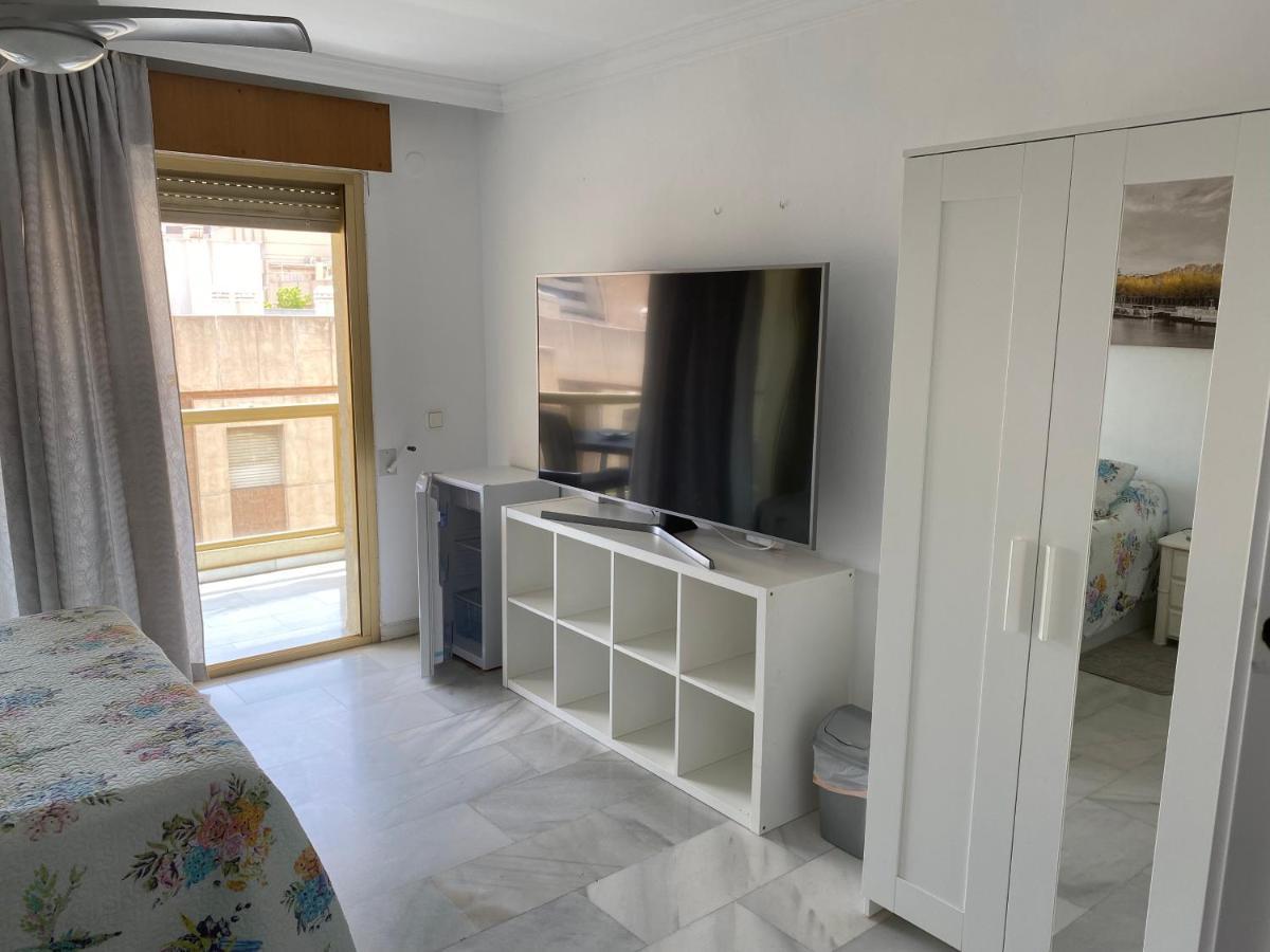 Malaga Centro Habitaciones Privada En Apartamento Compartidos Εξωτερικό φωτογραφία