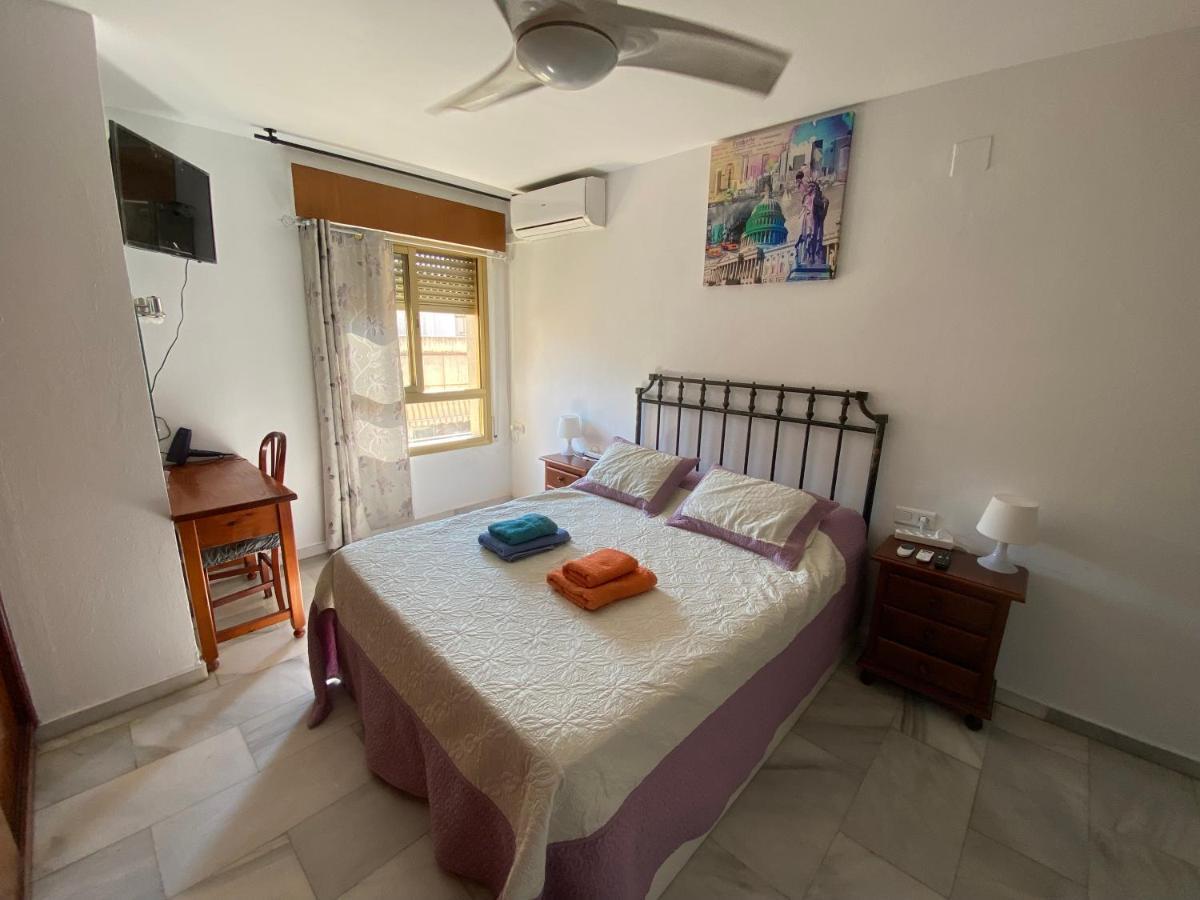 Malaga Centro Habitaciones Privada En Apartamento Compartidos Εξωτερικό φωτογραφία